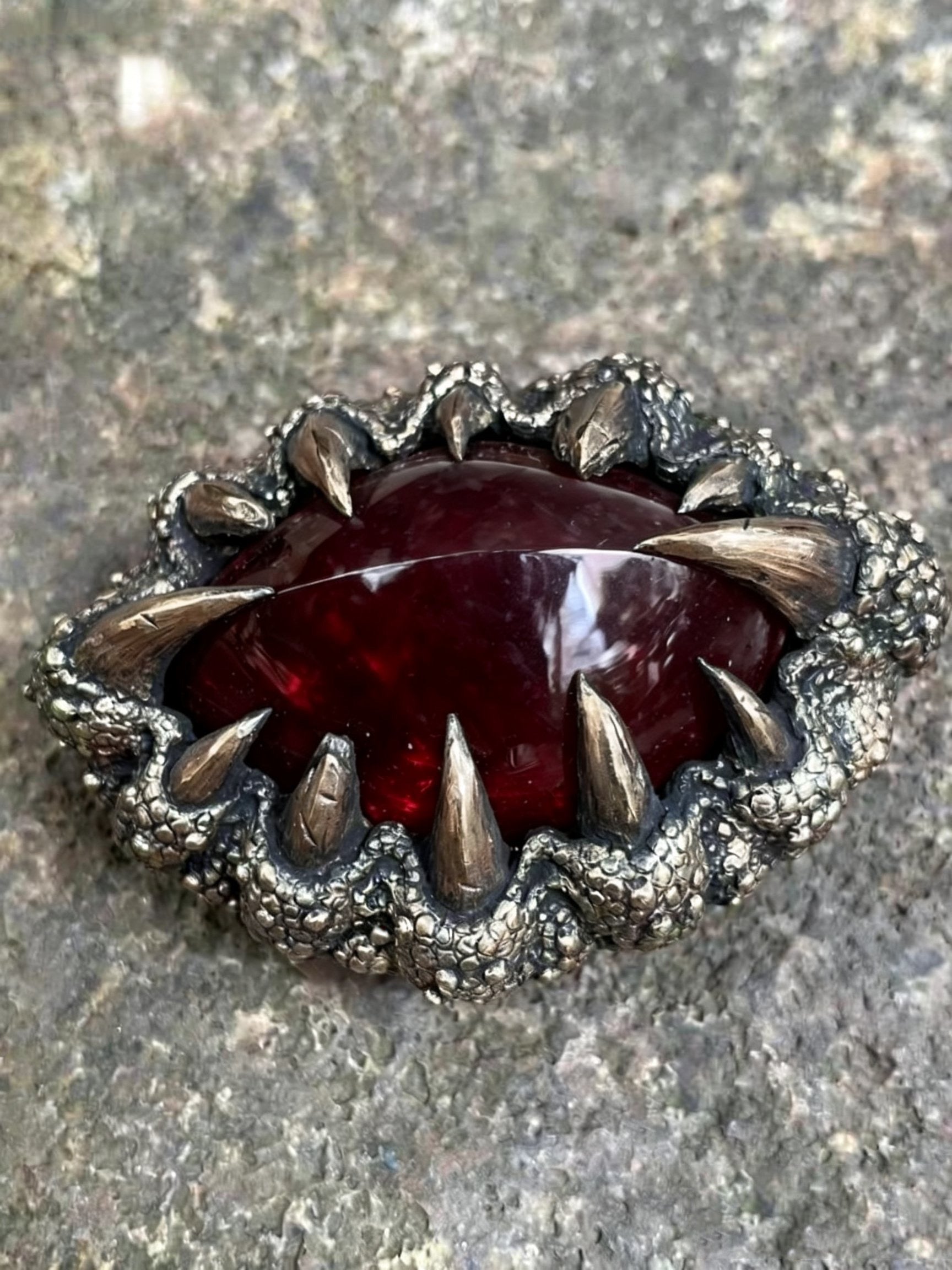 'The Heart of Abyss' Belt Buckle