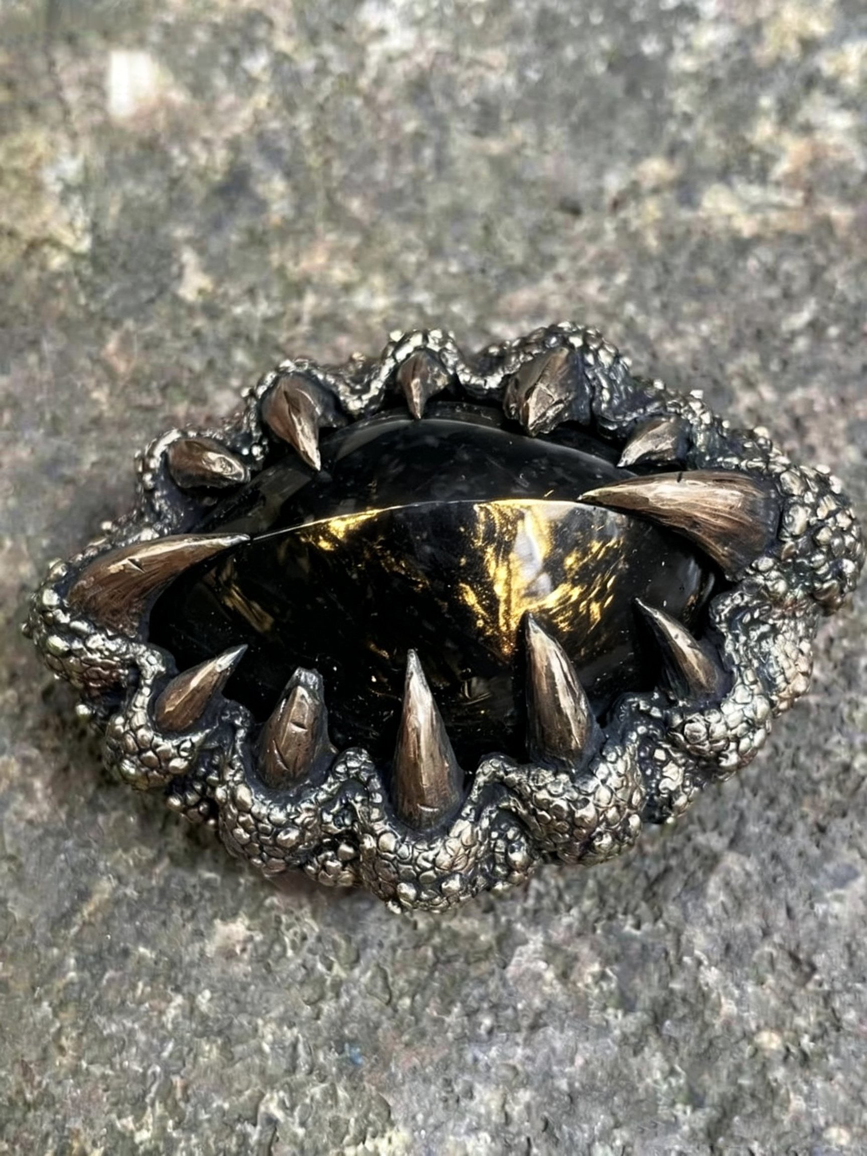 'The Heart of Abyss' Belt Buckle