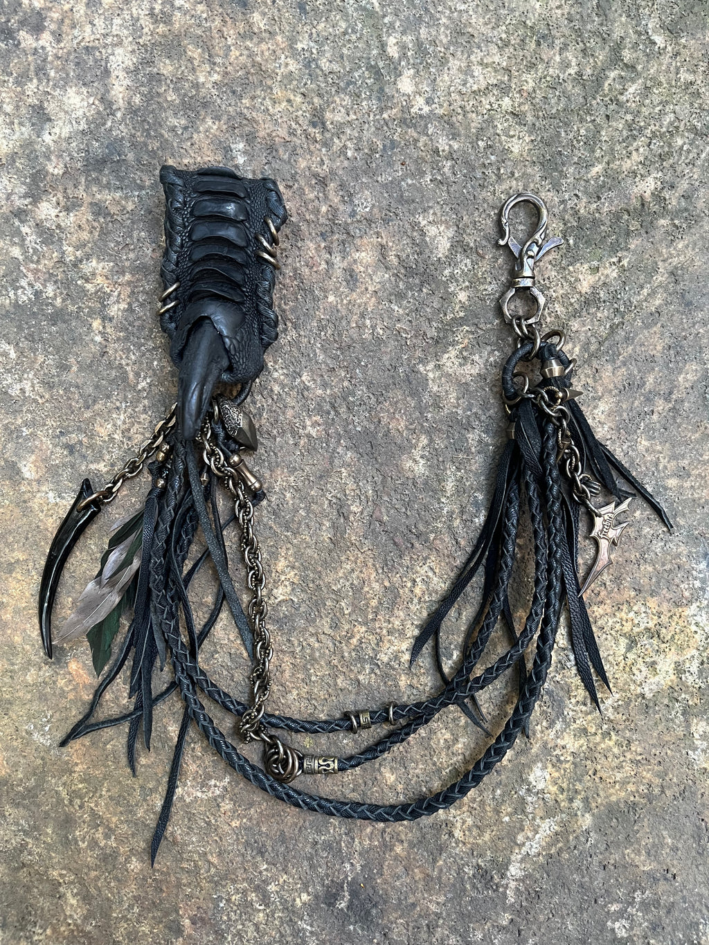 Beast Claw Wallet Chain 02