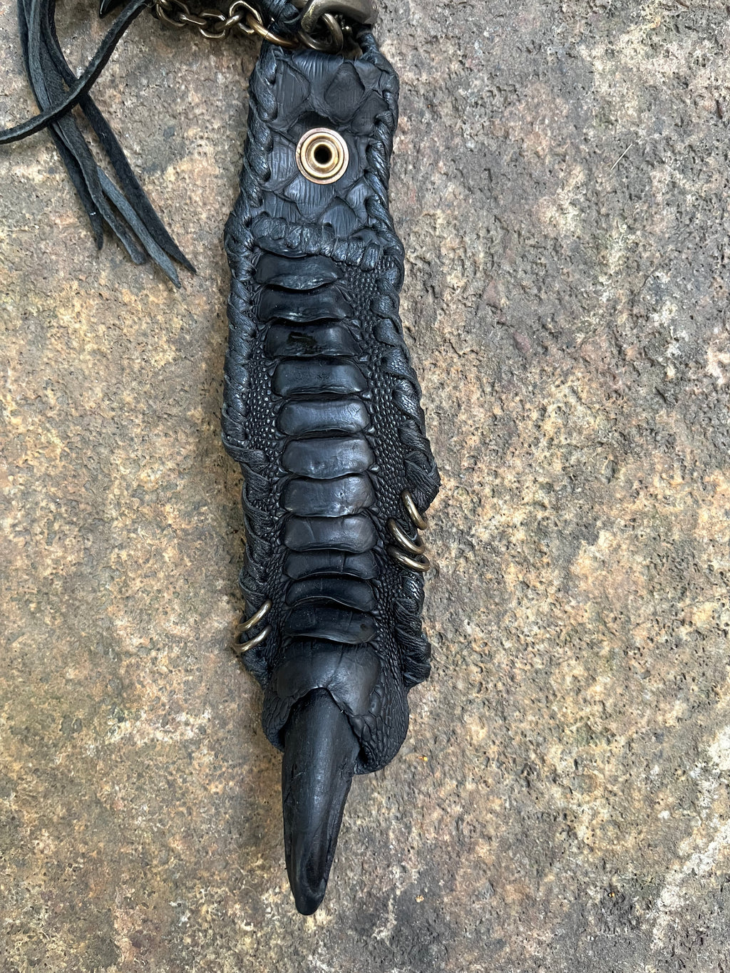 Beast Claw Wallet Chain 02