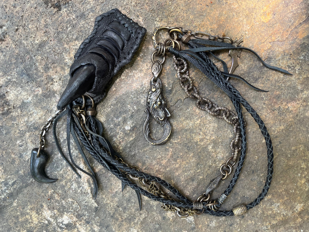Beast Claw Wallet Chain 03