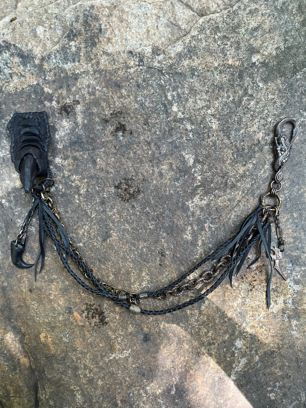 Beast Claw Wallet Chain 03