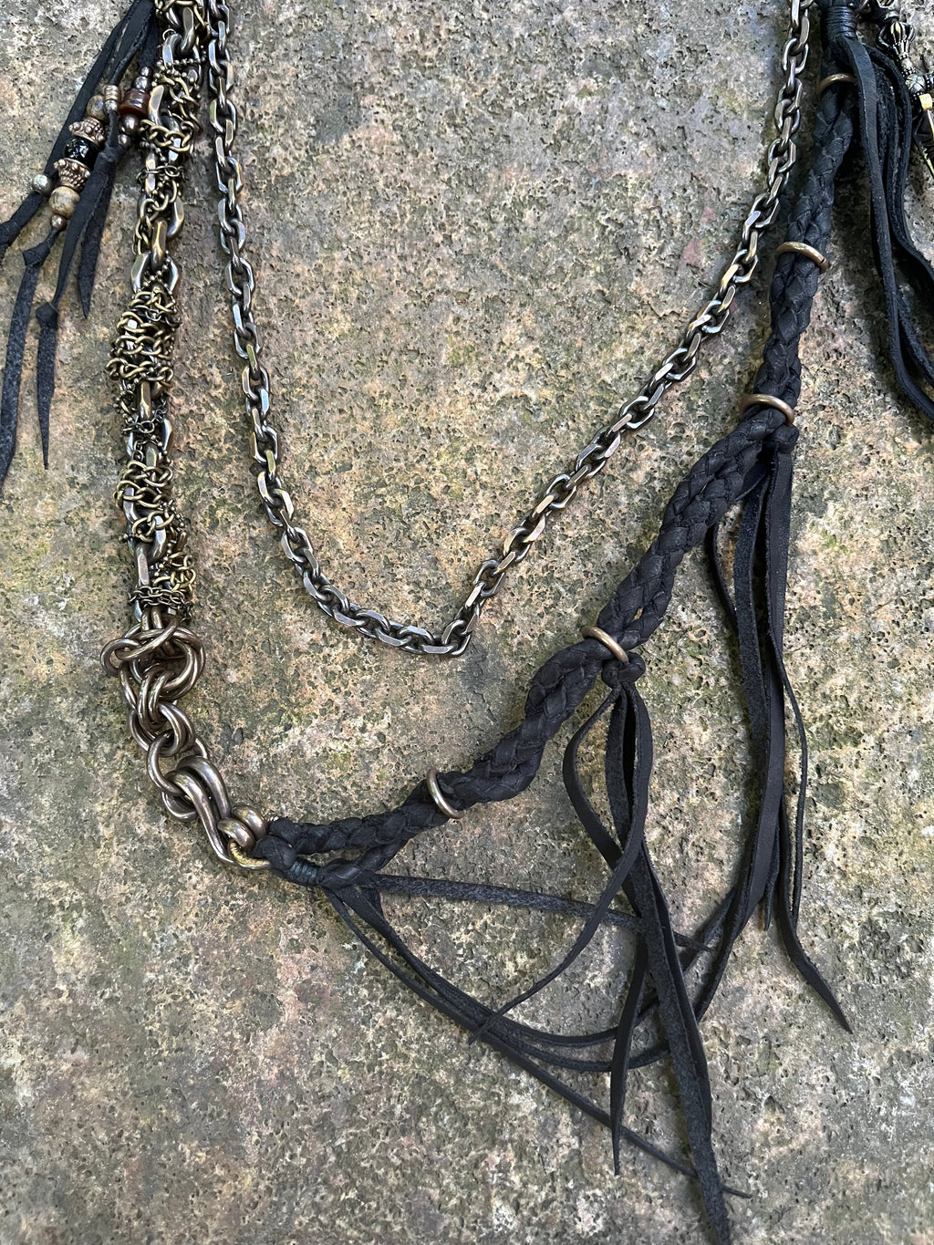 Dark Thorn #03 Wallet Chain