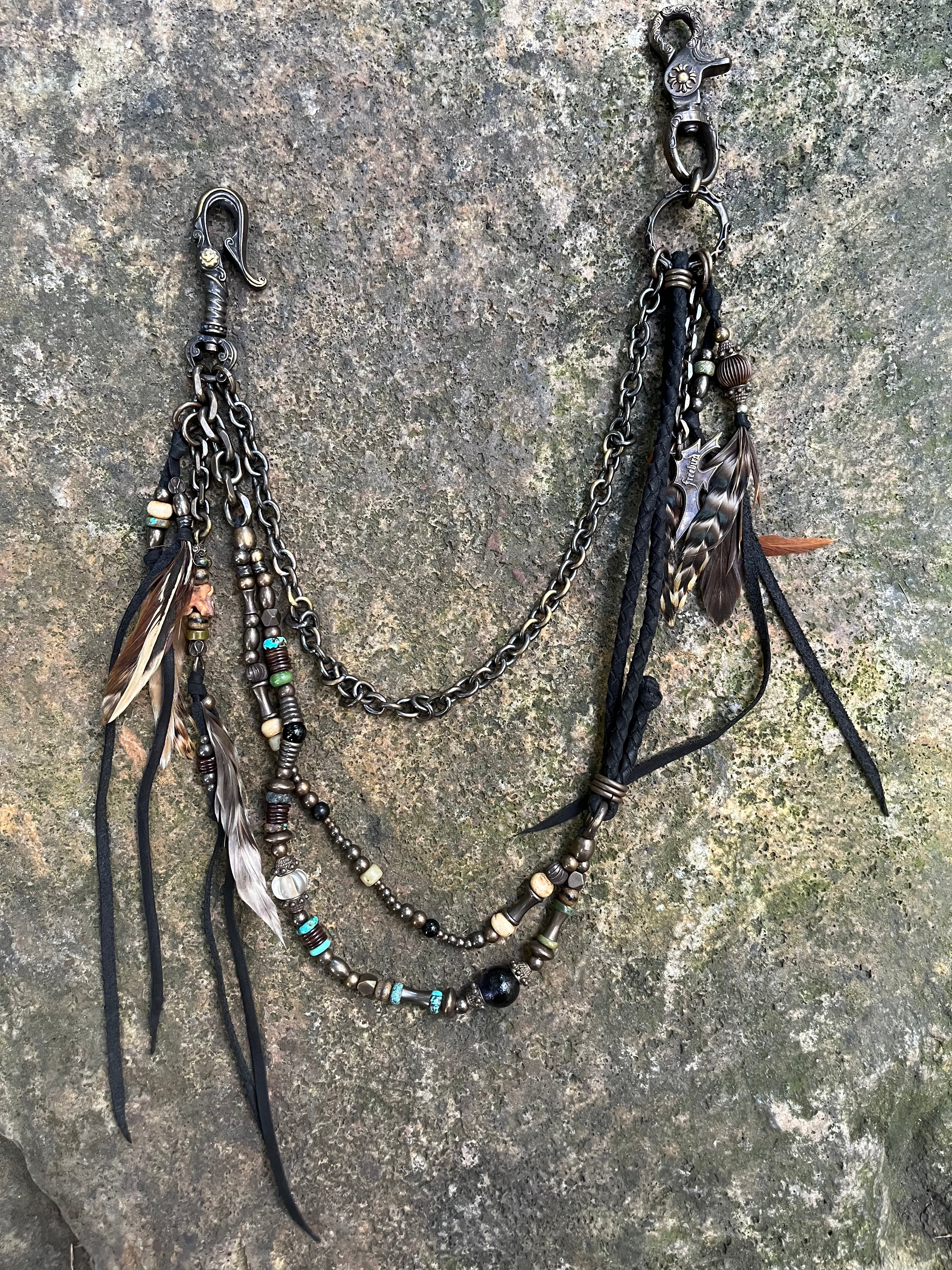 Vestige #04 Wallet Chain
