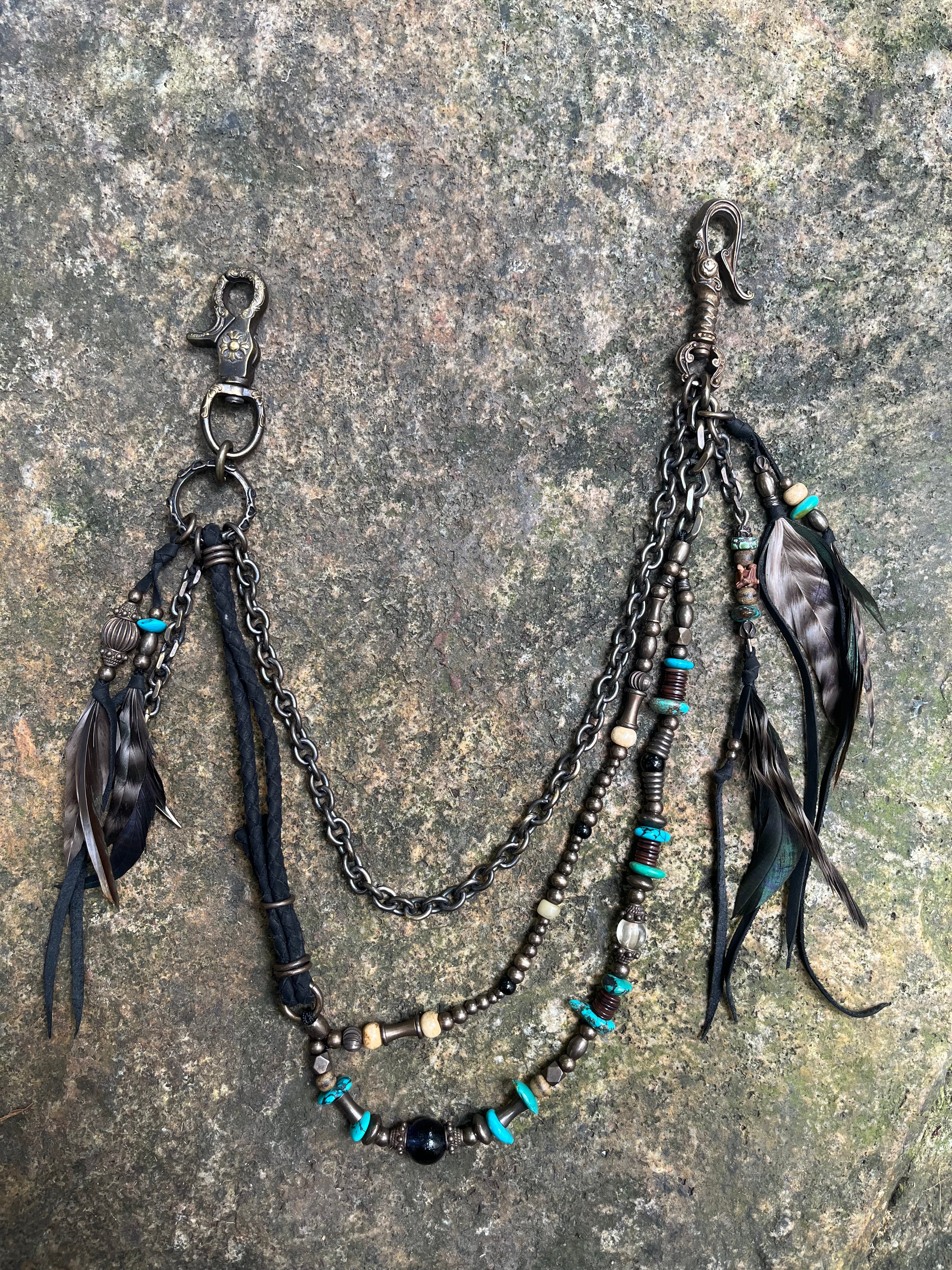 Vestige #04 Wallet Chain