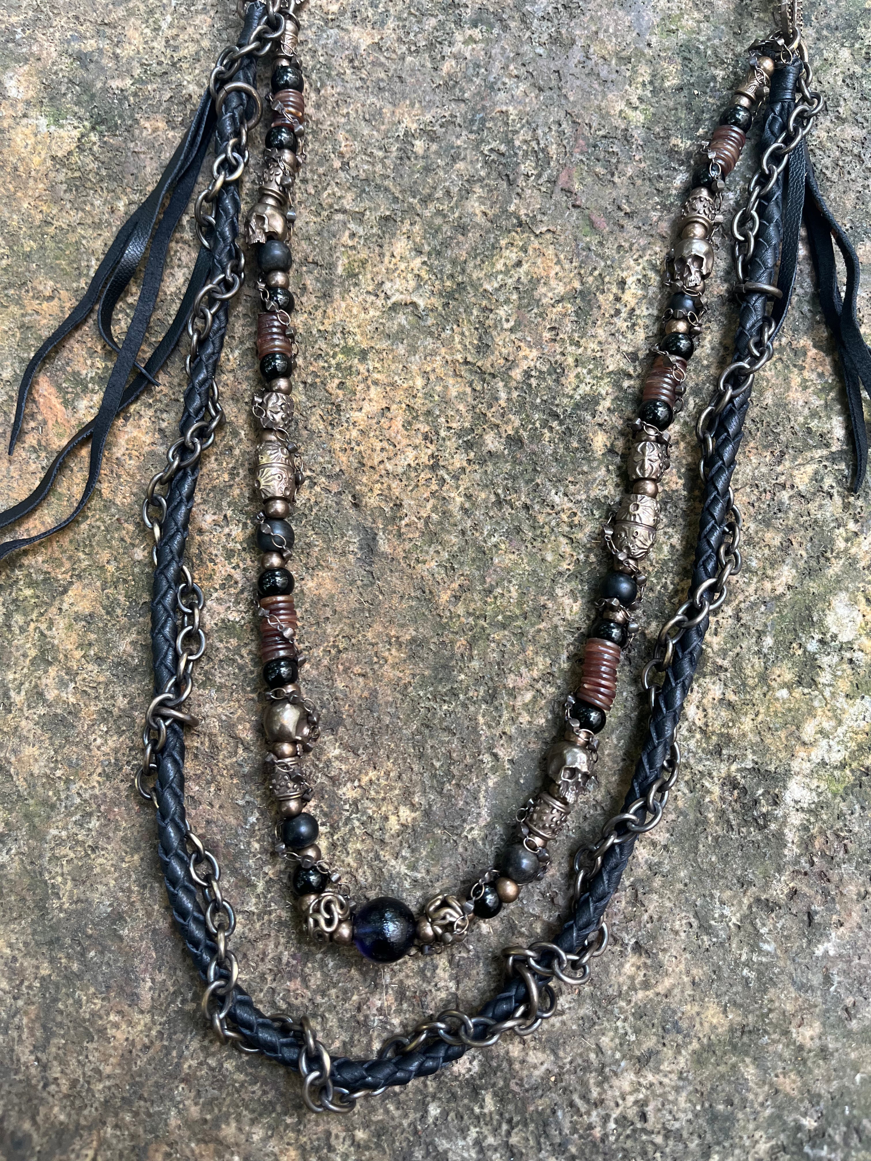 Dark Thorn Wallet Chain #05