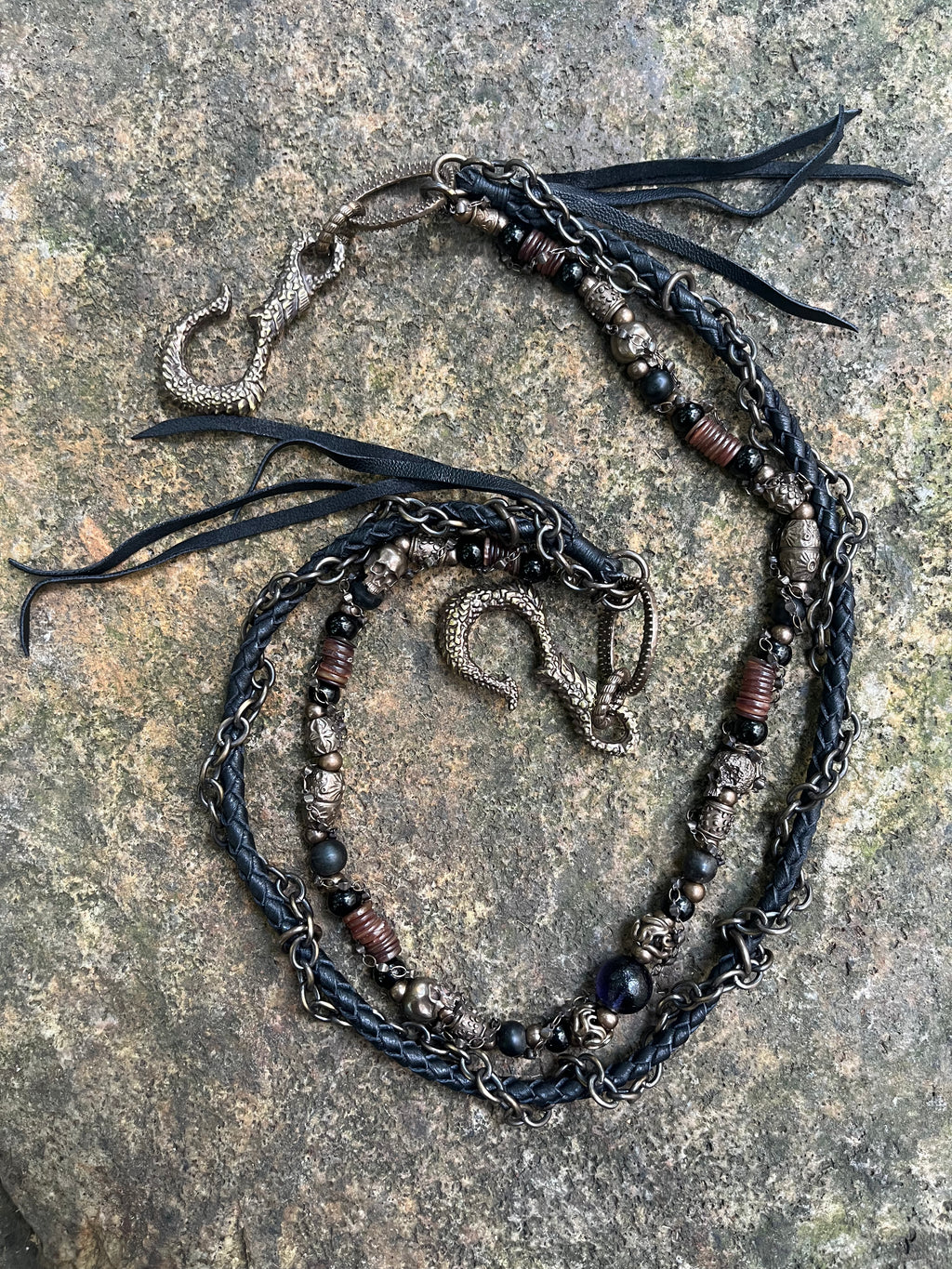 Dark Thorn Wallet Chain #05