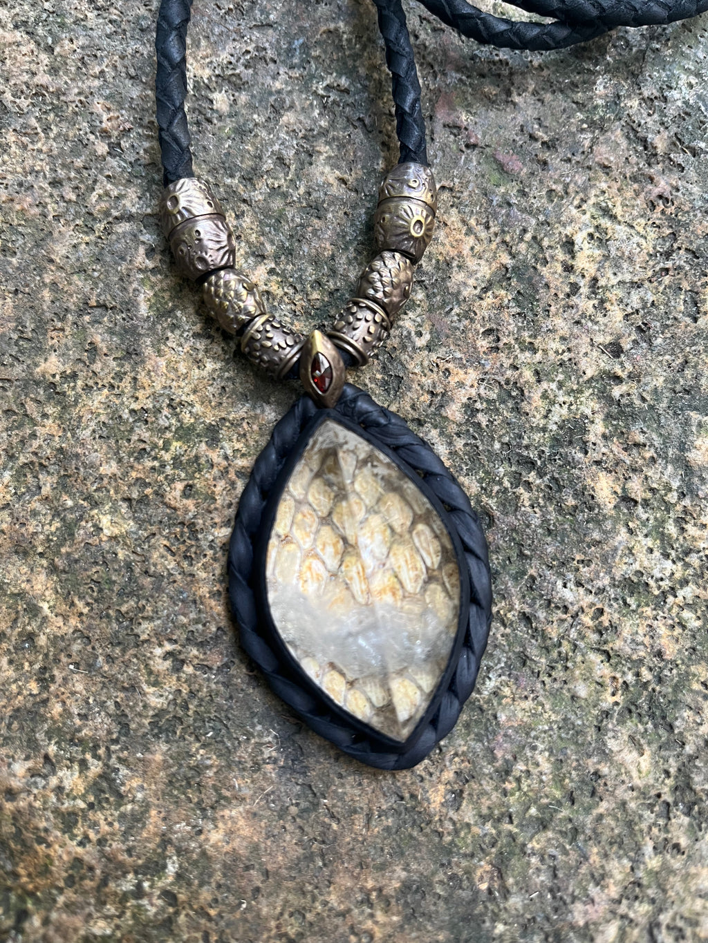 Snake Trace Quartz Necklace