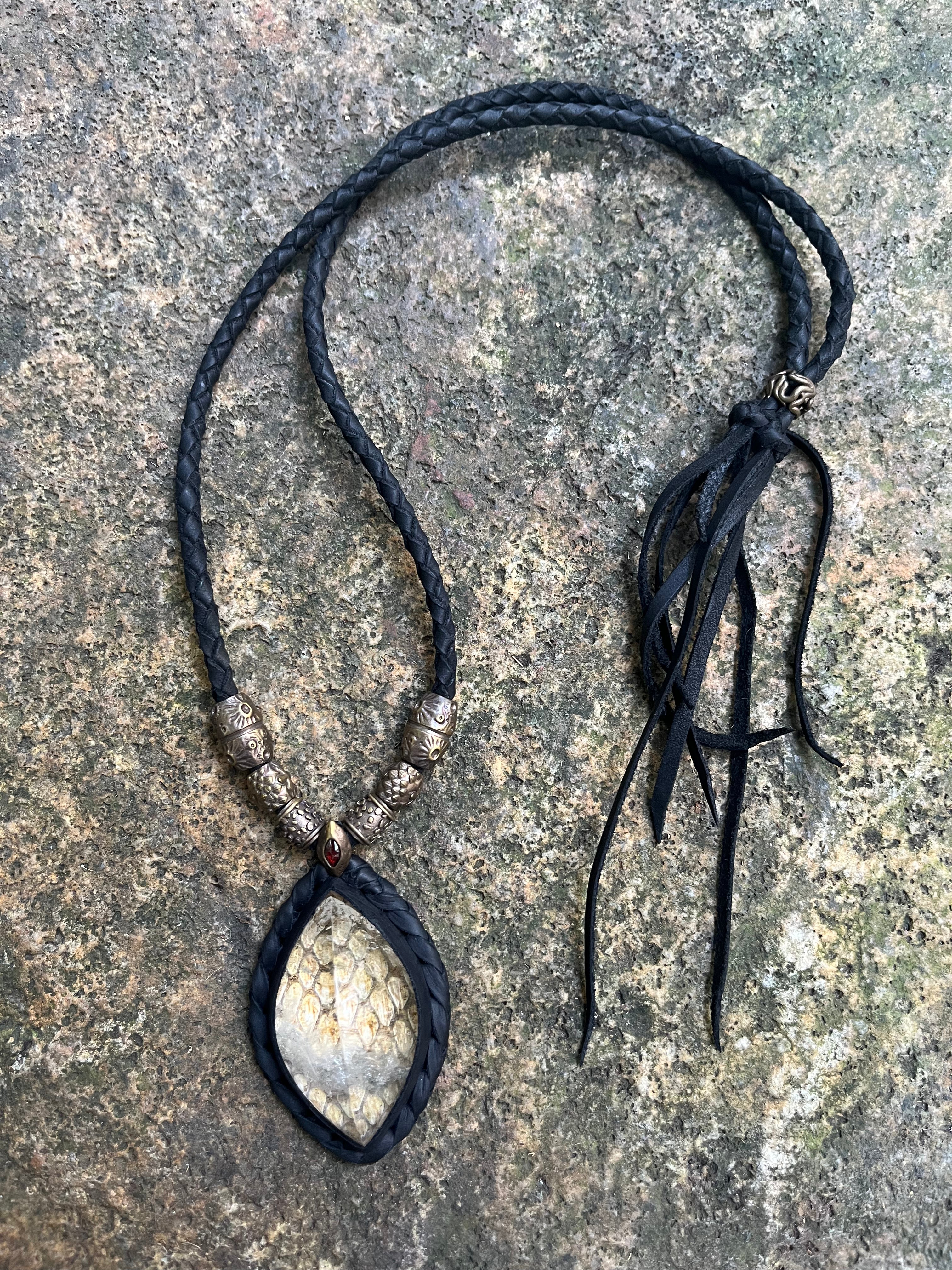 Snake Trace Quartz Necklace