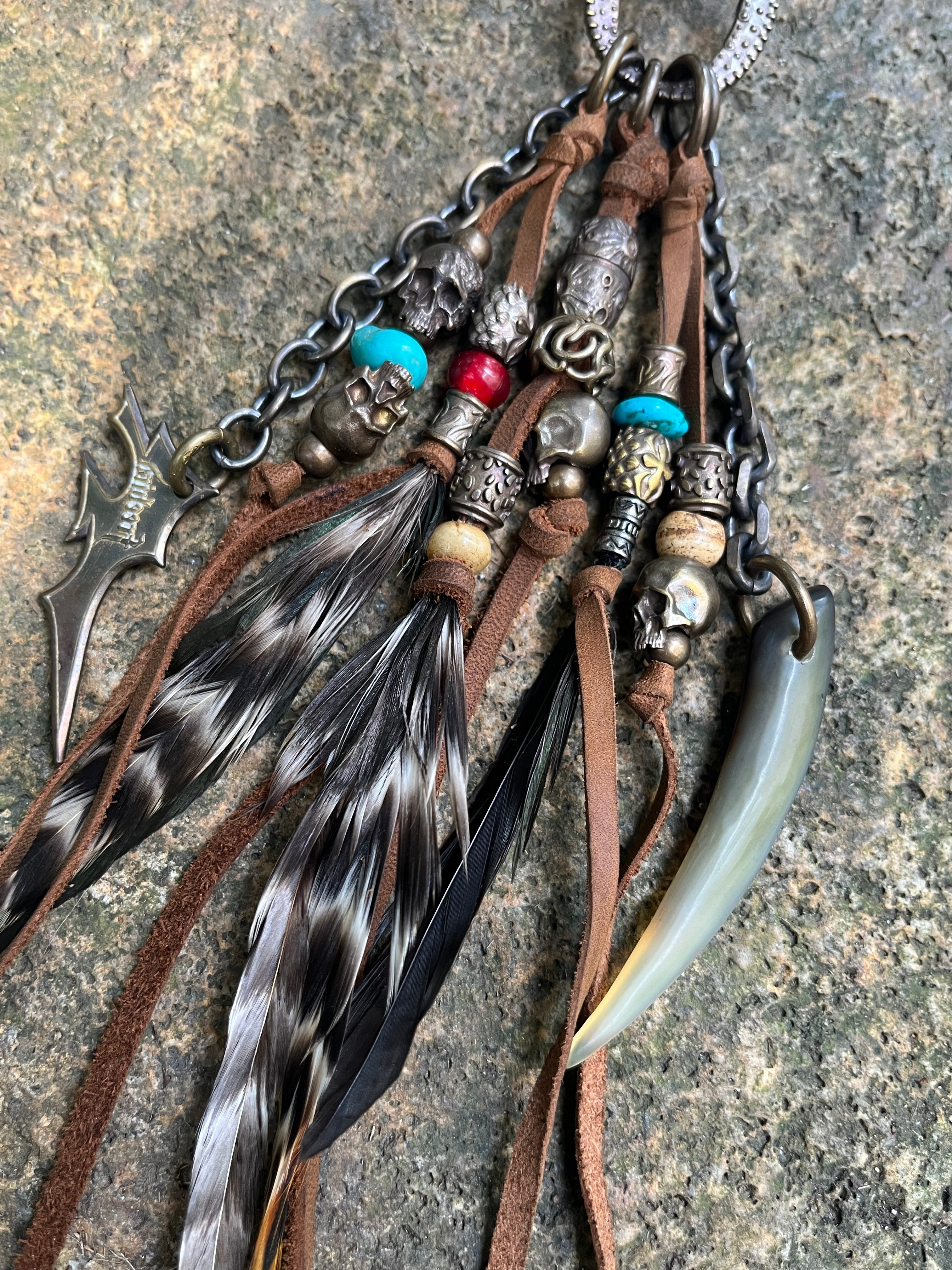 Vestige #04 Hook