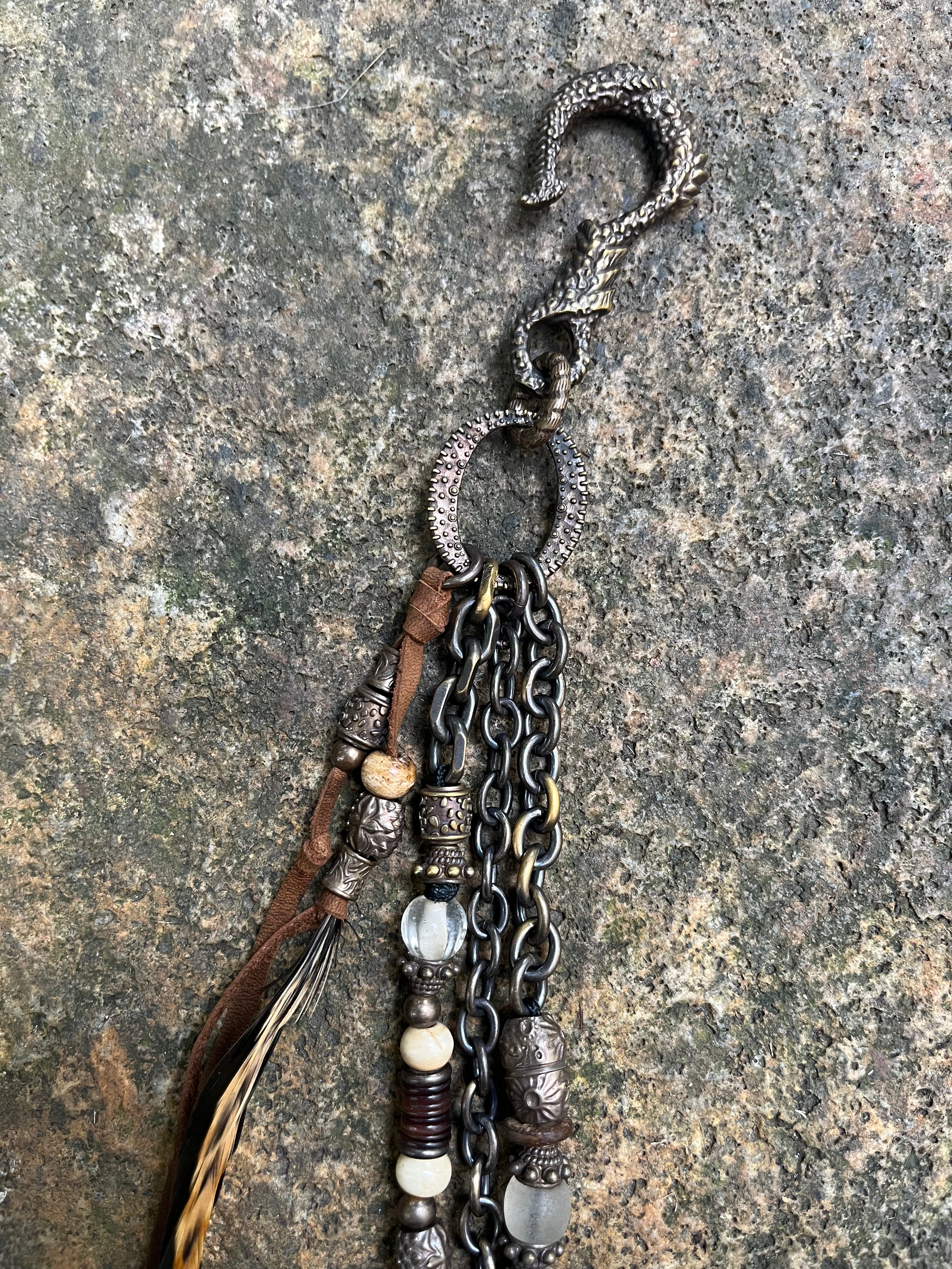 Vestige #05 Wallet Chain