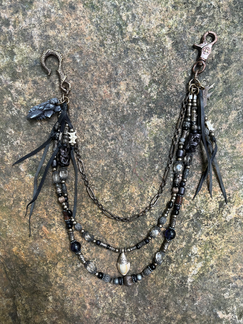 Vestige Dark Wallet Chain [1-of-1]