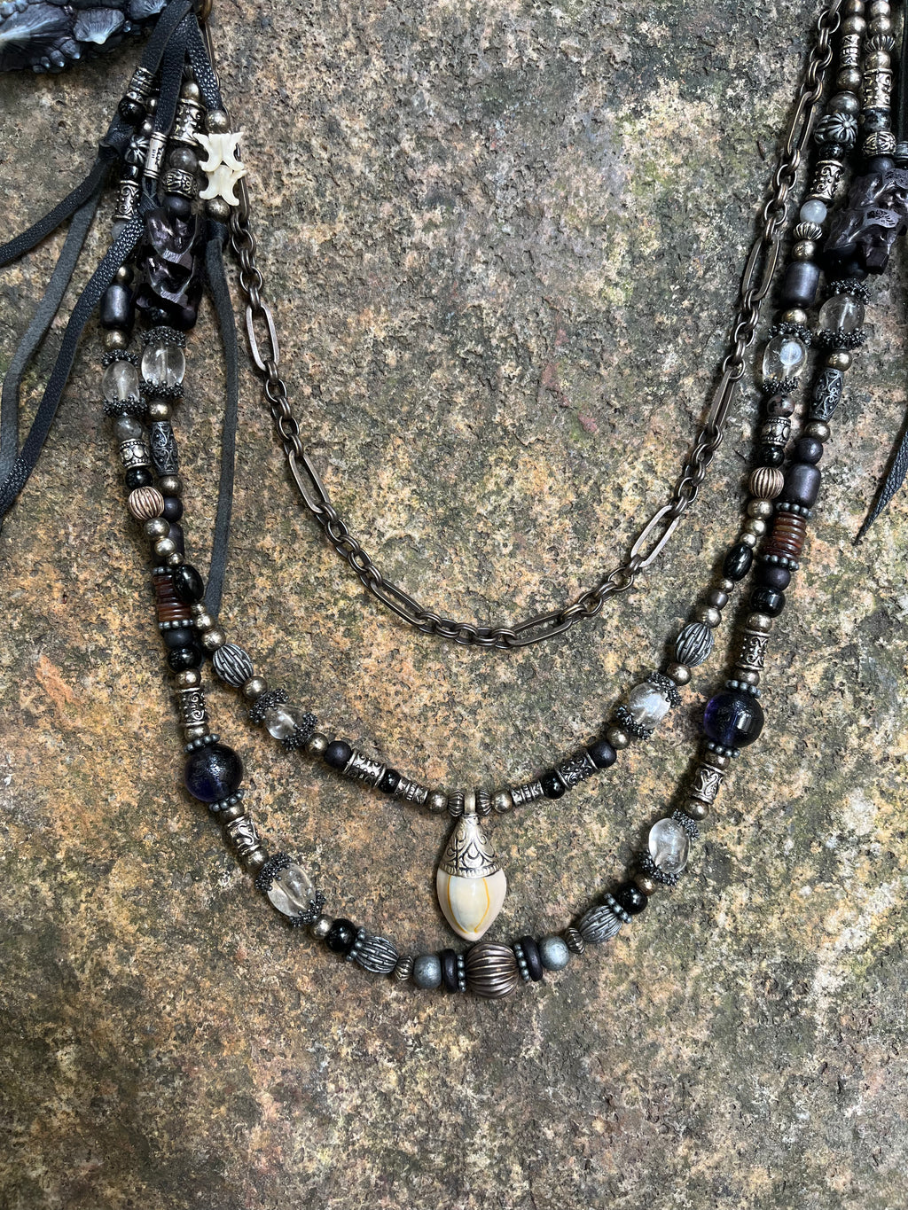 Vestige Dark Wallet Chain [1-of-1]