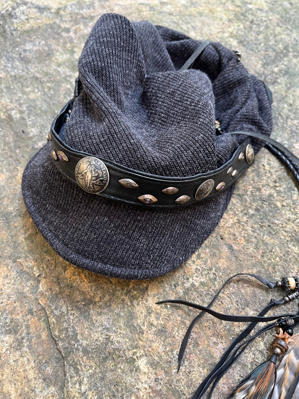Dark Thorn Hat