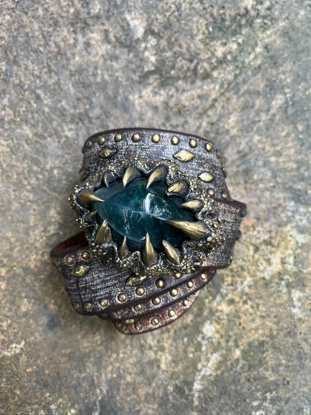'The Heart of Abyss' Belt Buckle