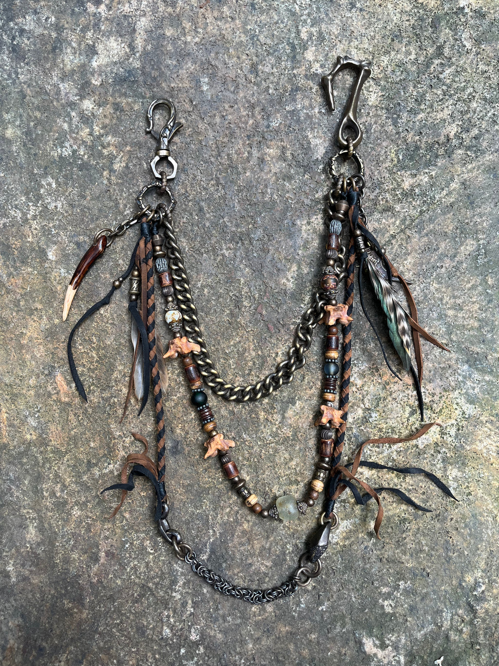 Vestige #03 Wallet Chain